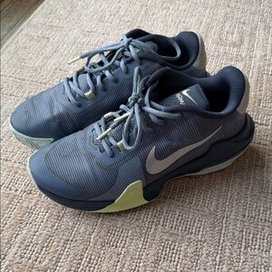 Nike Mens Air Max Impact 4 Basketball Sneakers